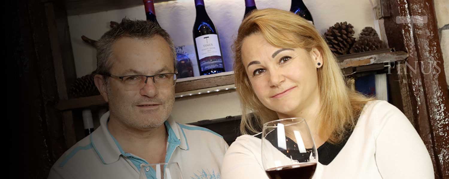 Tinu und Elena Mürset im Trüel-Keller